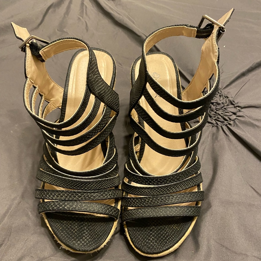 Cute black strappy wedges